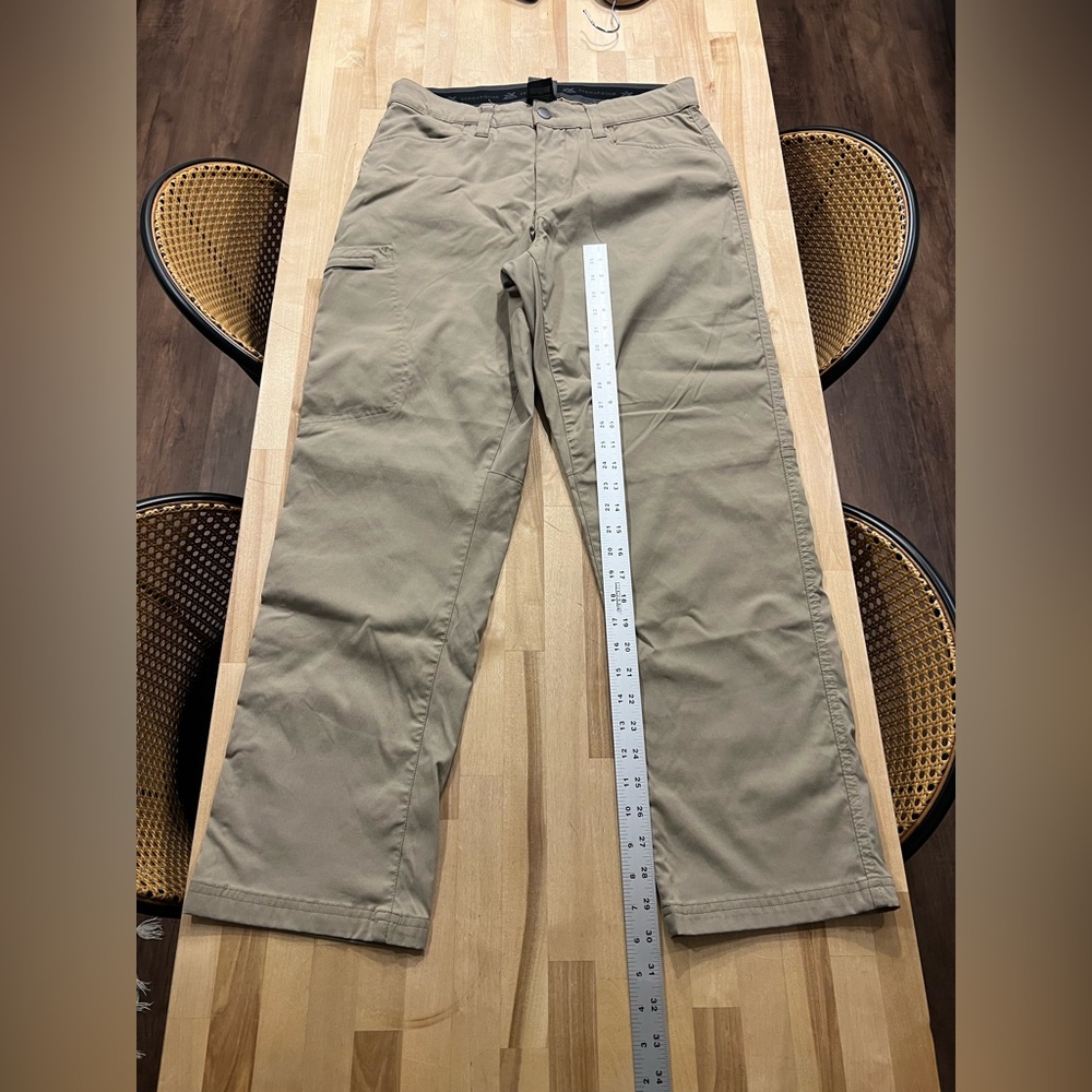 ZeroXposur‎ Travel Series Men's 32x30 Khaki Pants